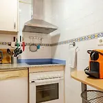 Perfect Location, 50 M Away And Pool Διαμέρισμα Benalmádena