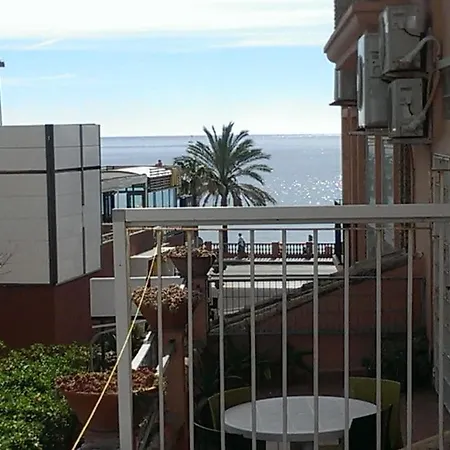 Apartment Perfect Location, 50 M Away And Pool Benalmadena